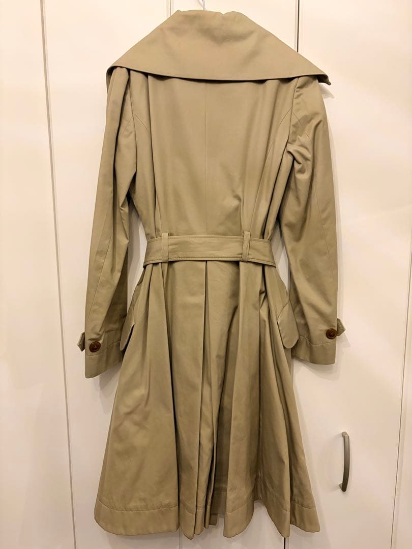 美品【Vivienne WestwoodRED RABEL】トレンチコート