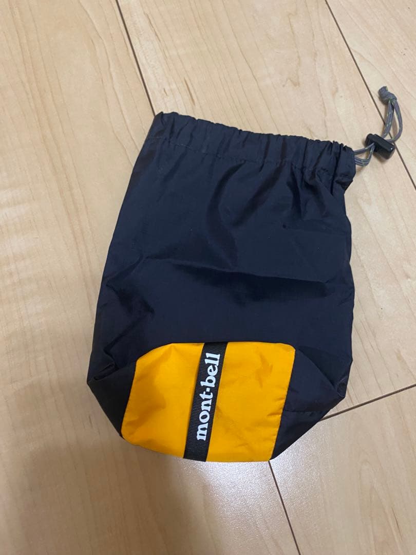 【美品】　モンベル mont-bellレインウェアセット 雨具 レインコート90