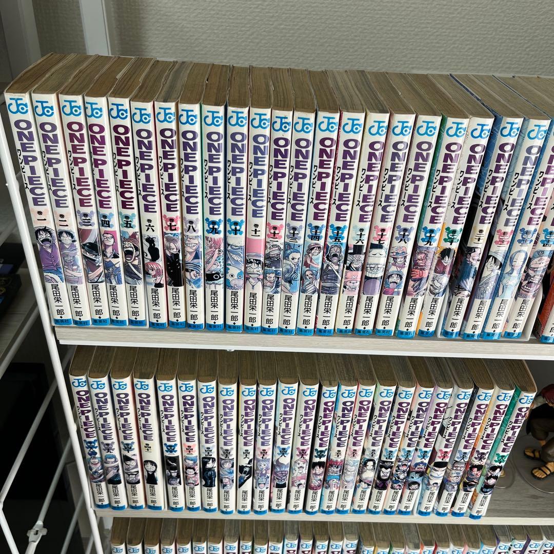 ONE PIECE 全巻(1〜113巻)セット　映画特典、フィギュア付き