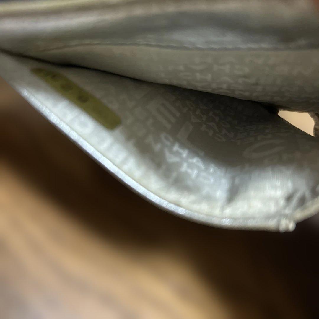 CHANEL 黒 レザー 二つ折り財布
