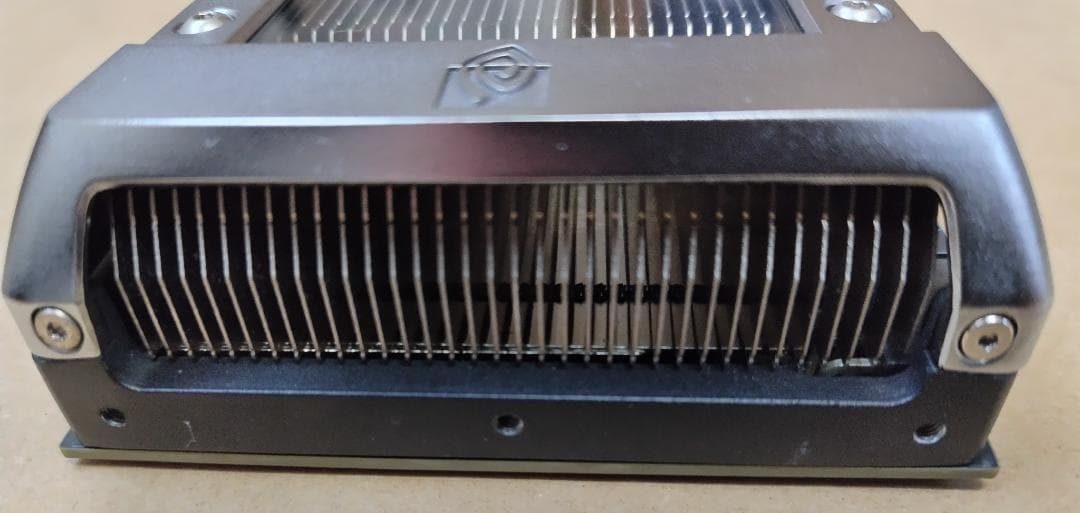 グラフィックボード・グラボ・ビデオカード NVIDIA GeForce GTX 690 4GB GDDR5