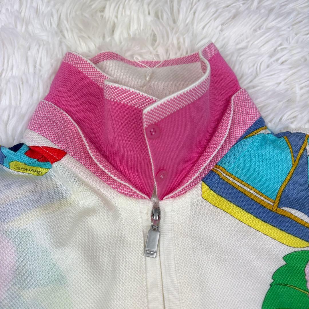 【新品タグ付き】レオナール　ポロシャツ　ジップアップ　花柄　大柄　白　Lサイズ