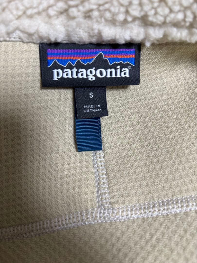 24時間限定値引き　patagonia フリース ベスト