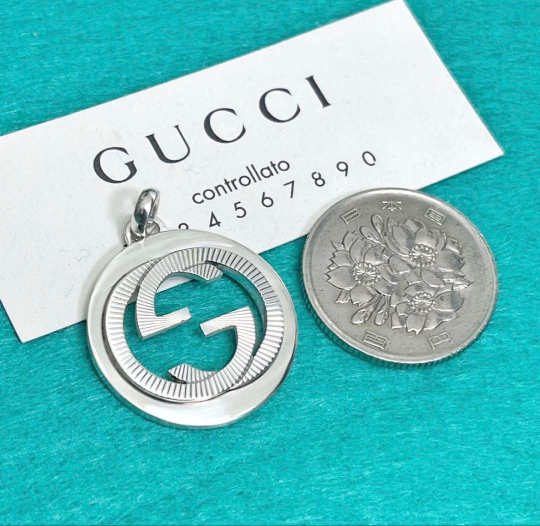 美品　GUCCI ギョーシェペンダント