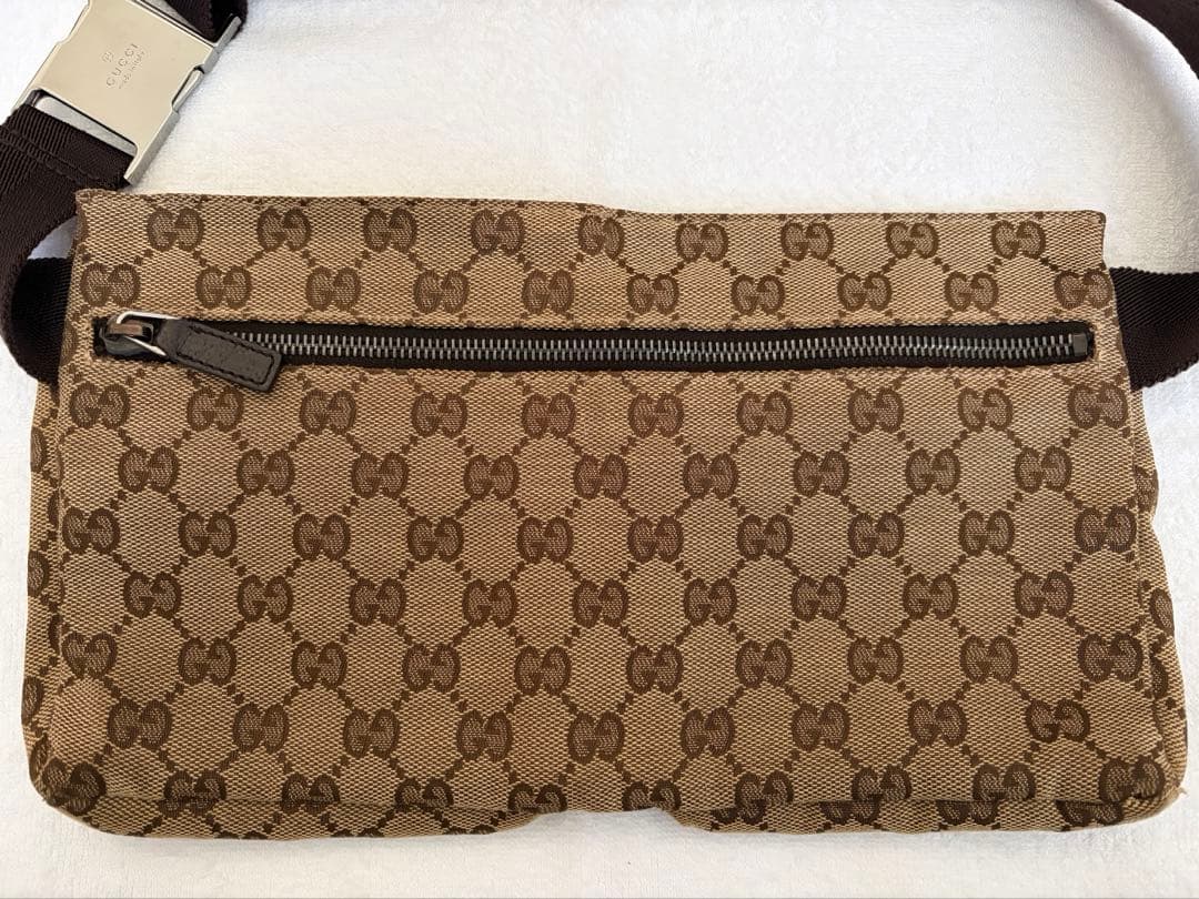 【美品】GUCCI グッチ ウエストポーチ GGキャンバス ボディバッグ
