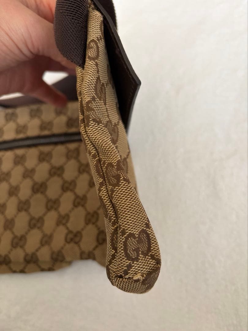【美品】GUCCI グッチ ウエストポーチ GGキャンバス ボディバッグ