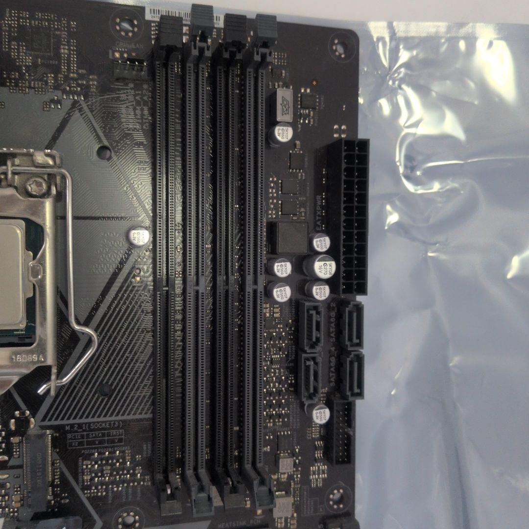 ASUS PRIME H370M-PLUSマザーボード＆Core i3-8100