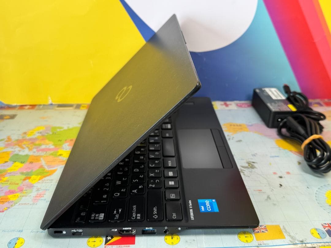良品 16GB 第12世代 富士通 U9312/KX 13.3型 ノートPC