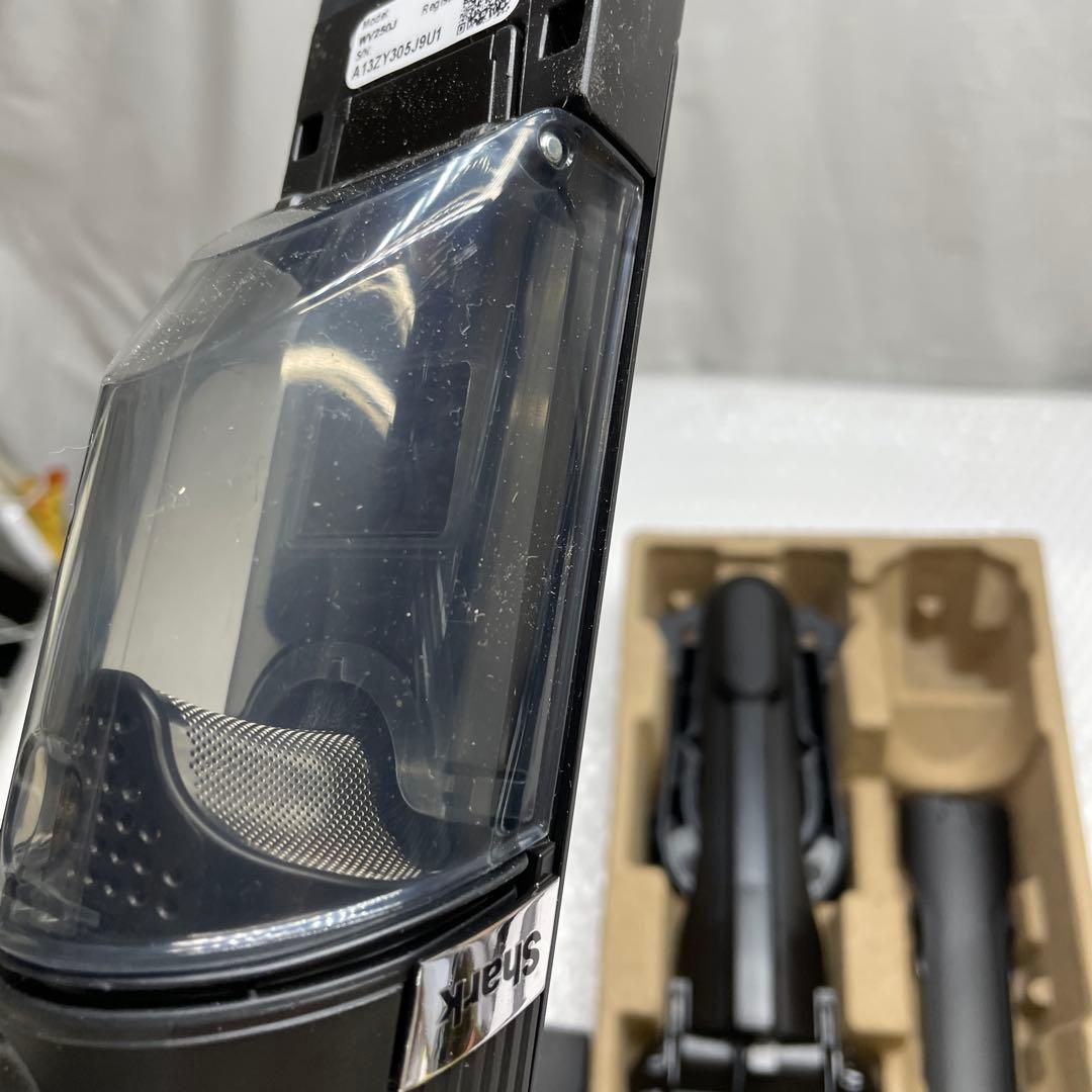 【E29】 Shark EVOPOWER 充電式ハンディクリーナー