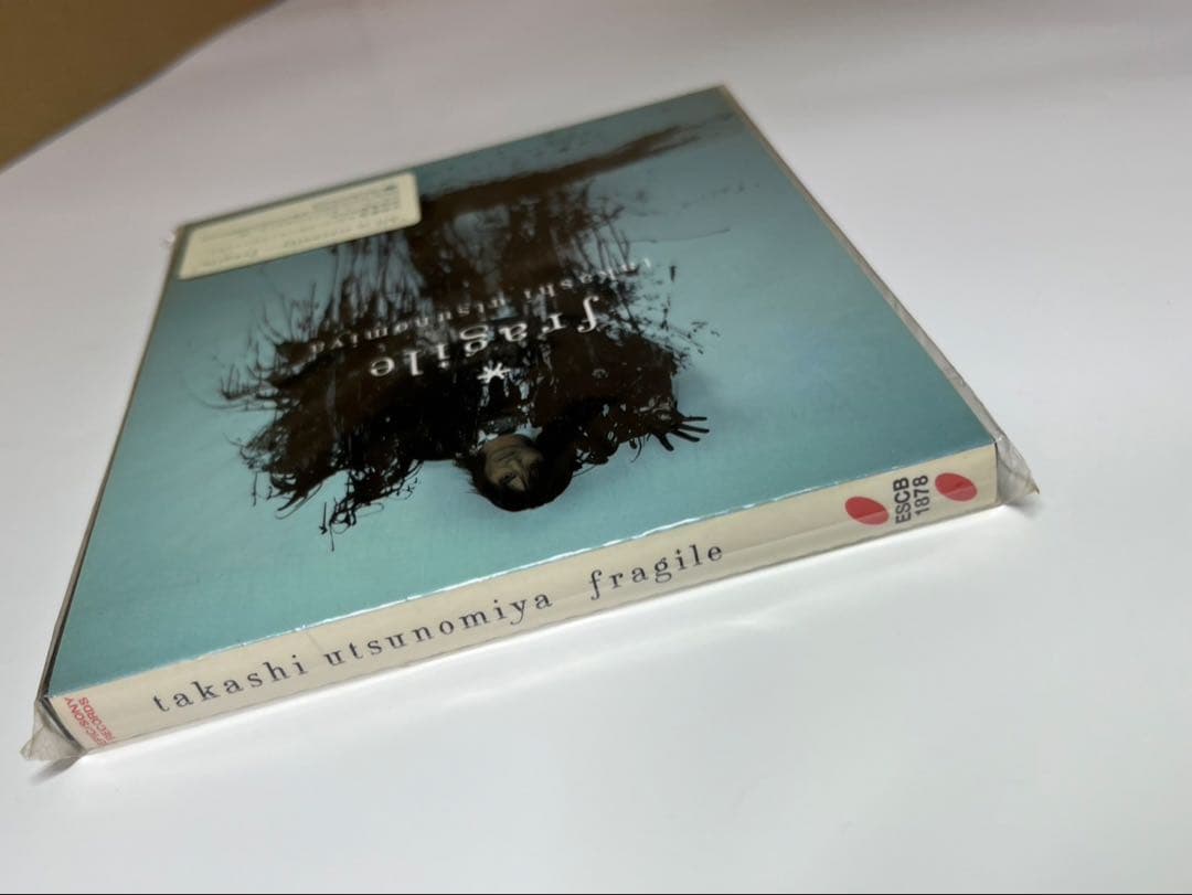 宇都宮隆★フラジール★fragile★初回　カラーケース　ステッカー★アルバム★