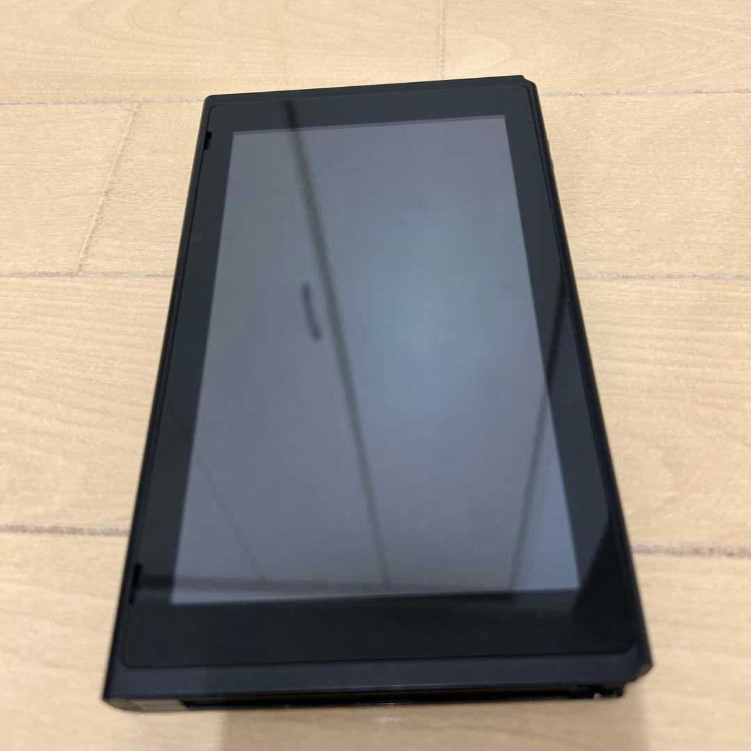 ニンテンドースイッチ　本体のみ