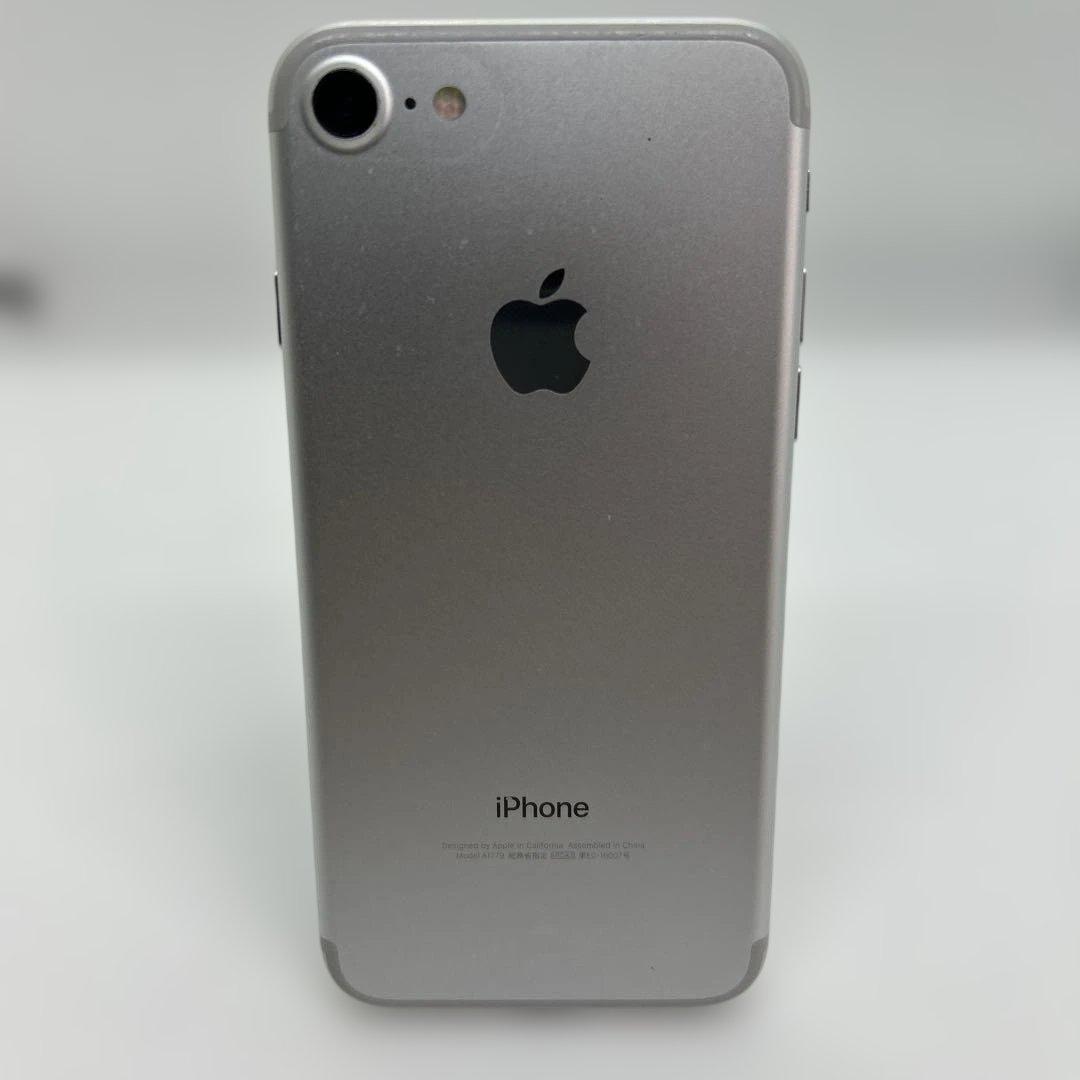 Apple iPhone 7 32Gシルバー　バッテリー新品100%