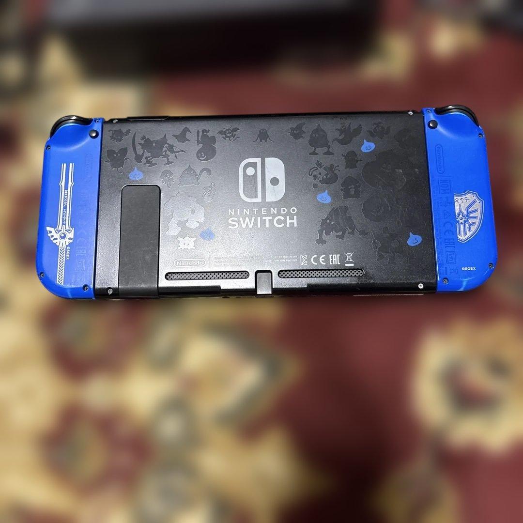 Nintendo Switch ロトエディション 付属品完備　ジョイコン交換済