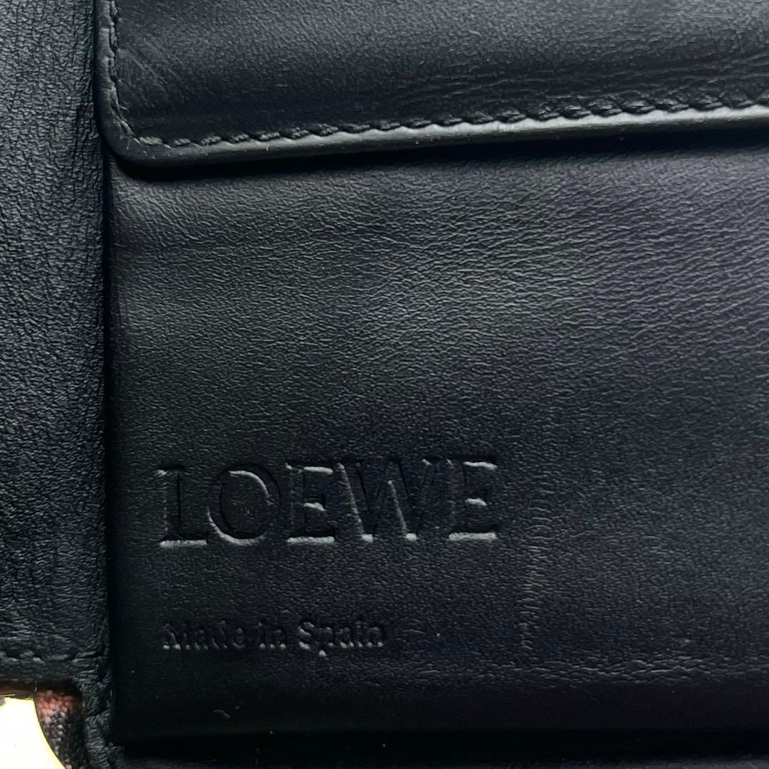 235 美品 LOEWE ロエベ 2つ折り財布
