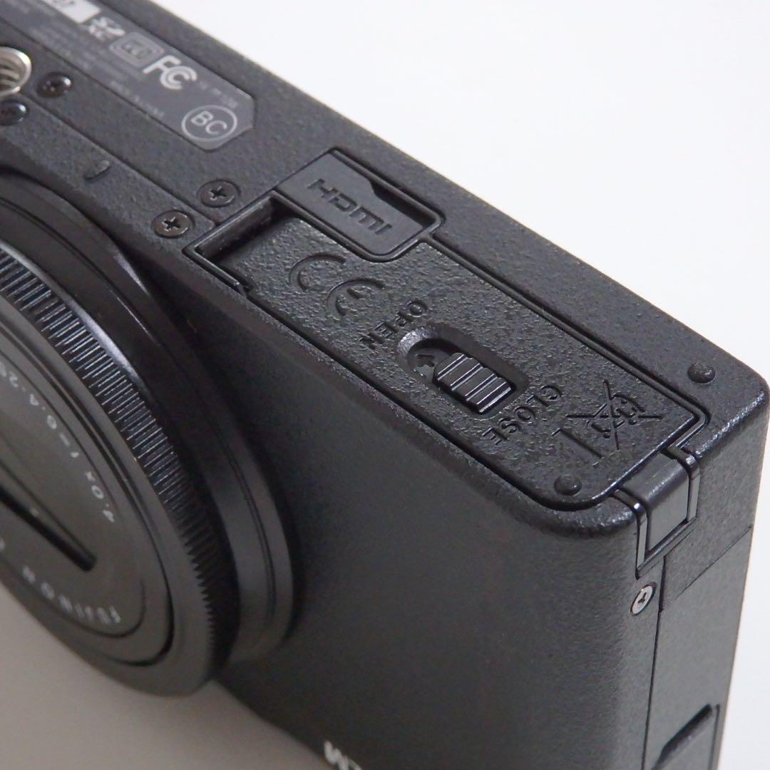 動作確認済　美品　Fujifilm XQ2 ブラック　フジフイルム