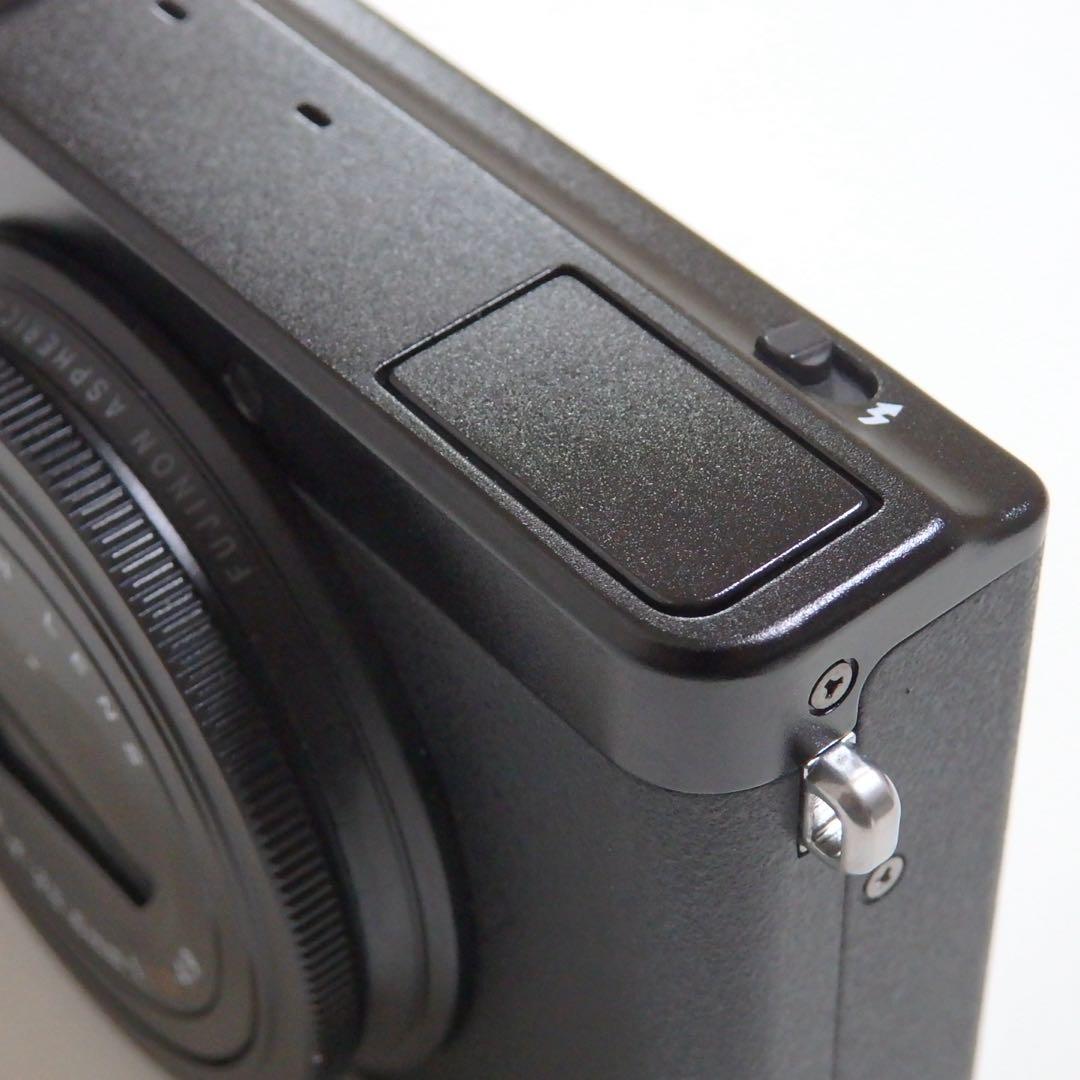 動作確認済　美品　Fujifilm XQ2 ブラック　フジフイルム