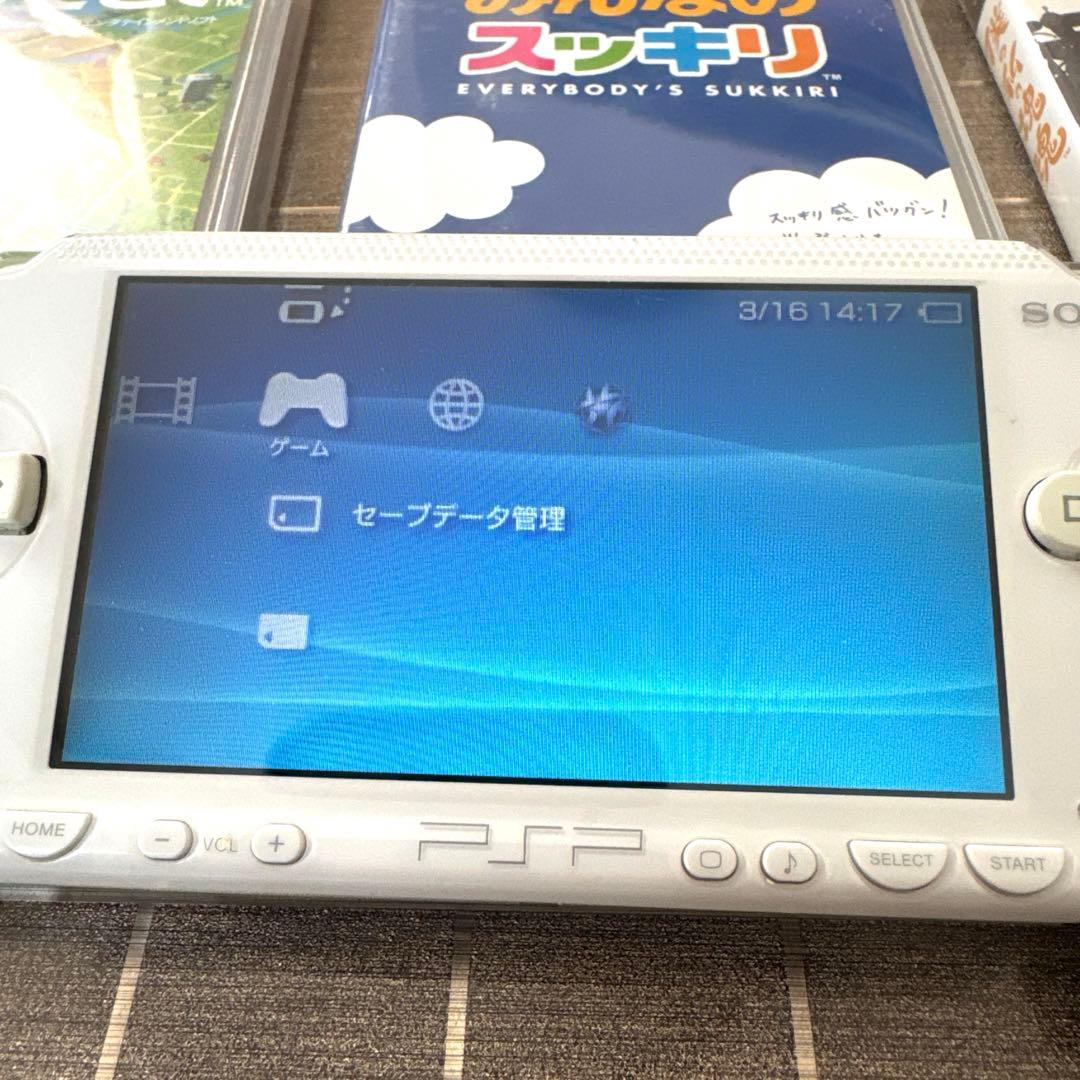 SONY PSP1000 本体　ソフト３本　充電器　メモリースティック2枚セット