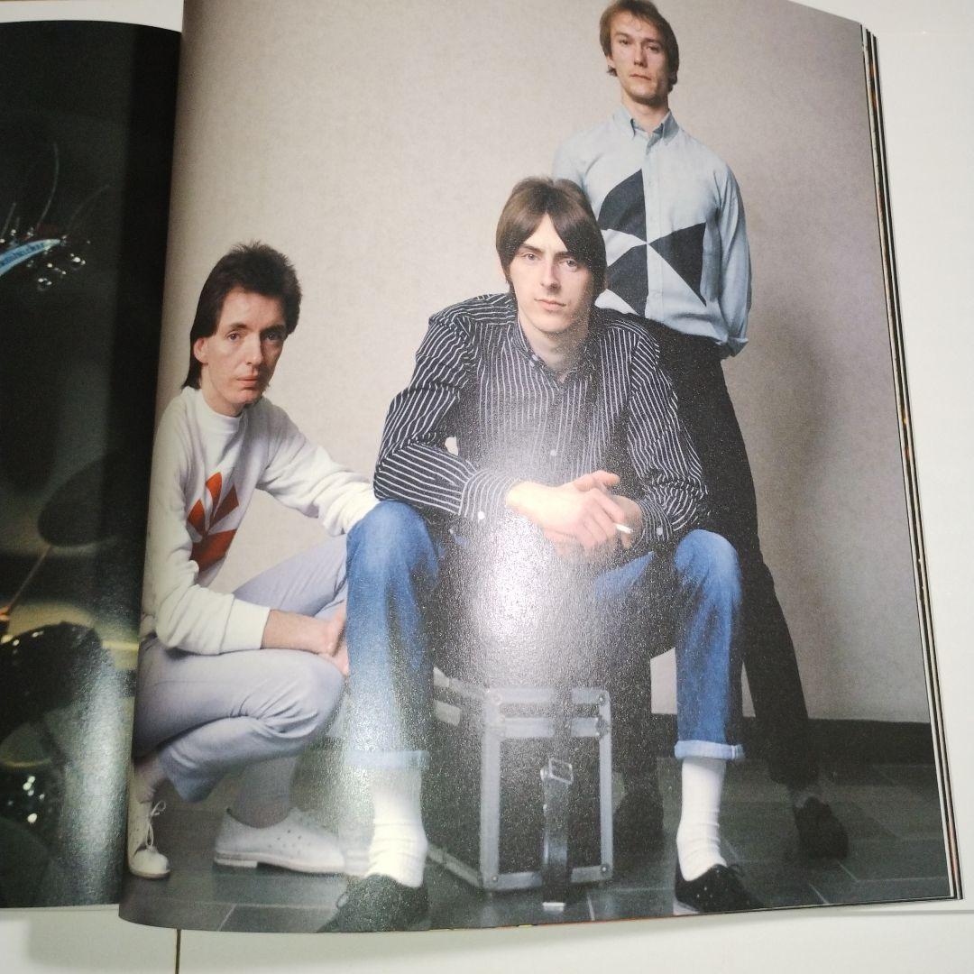 【earBOOKS】Direction, Reaction, Creation