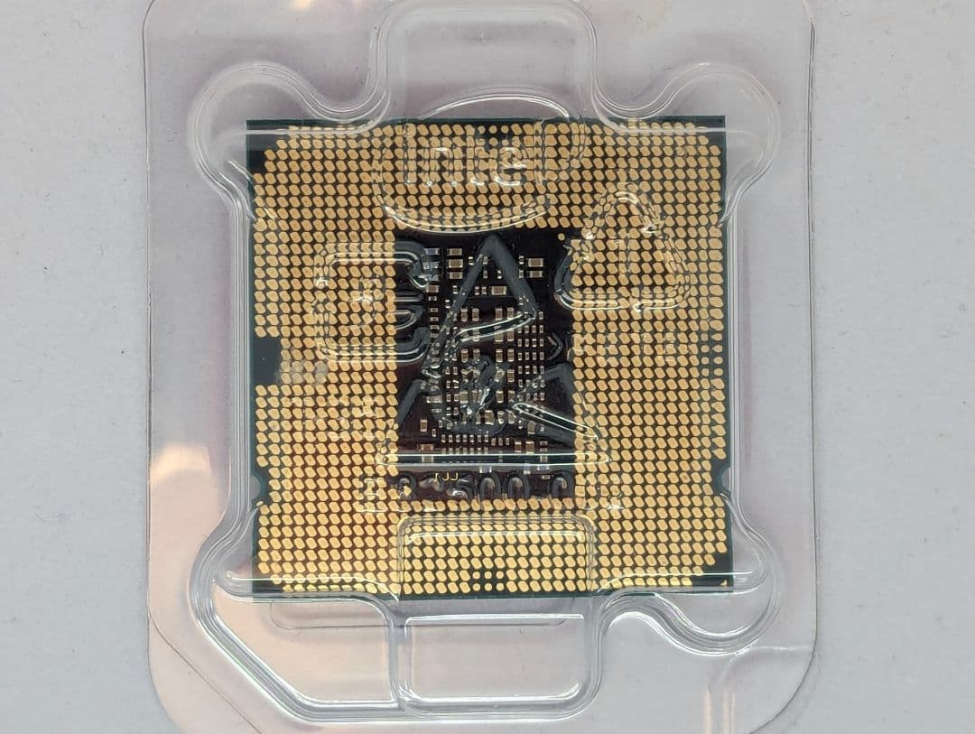 CPU Intel Core i3-10100F