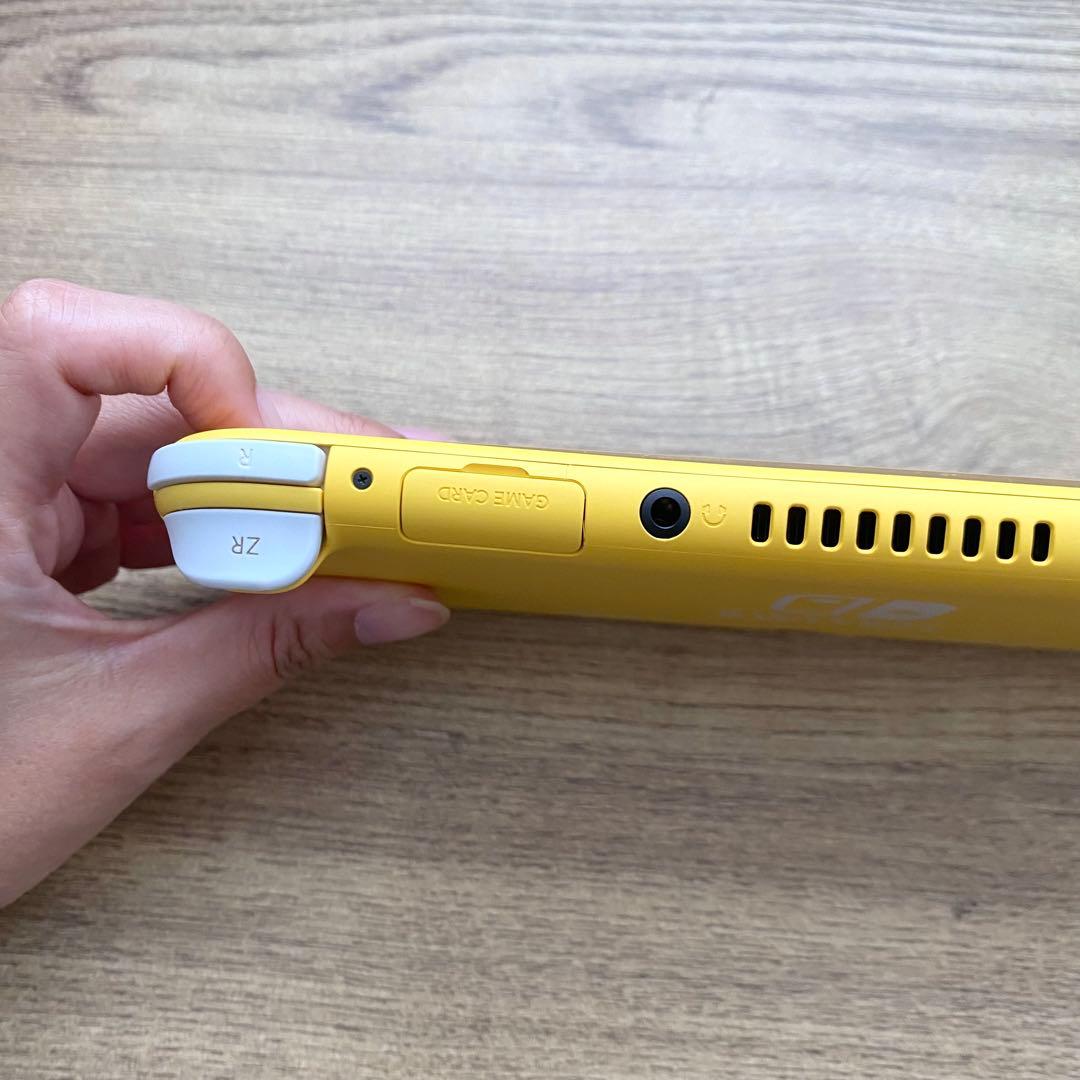 Nintendo Switch Lite イエロー ジャンク品