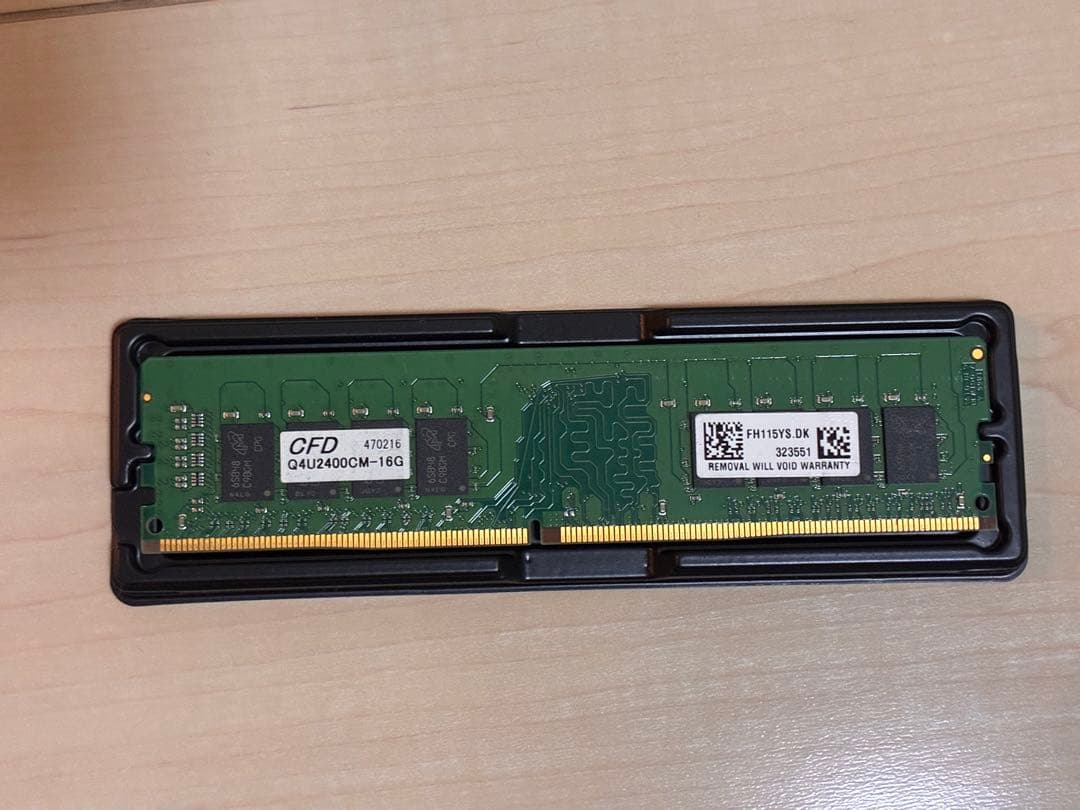 16GB DDR4 PC4-2400 1枚