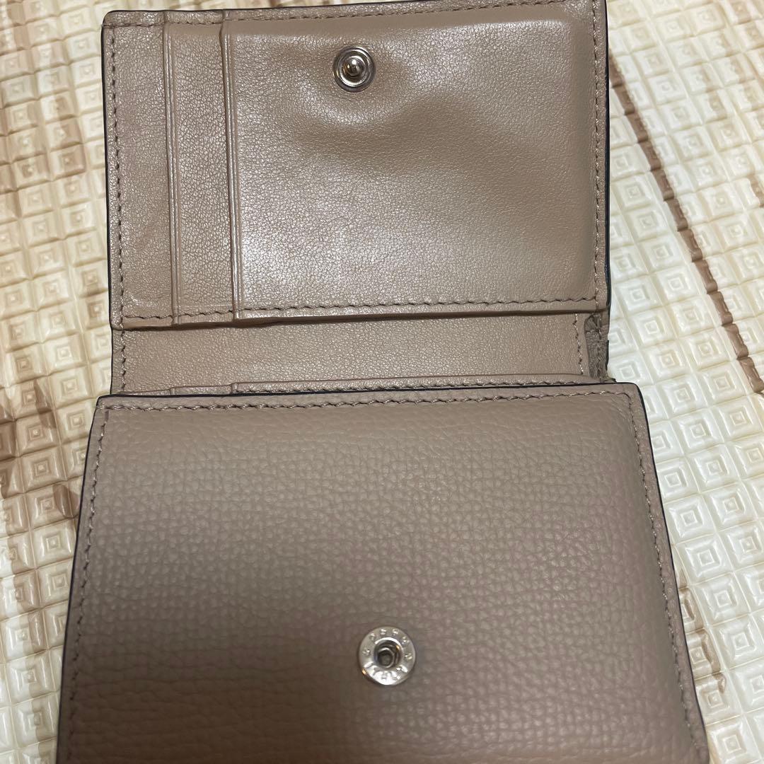 LOEWE グレー 三つ折り財布