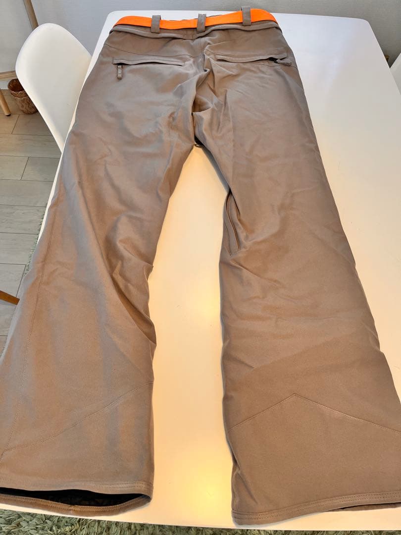 VOLCOM スノーボードウェアパンツ　ベルト付