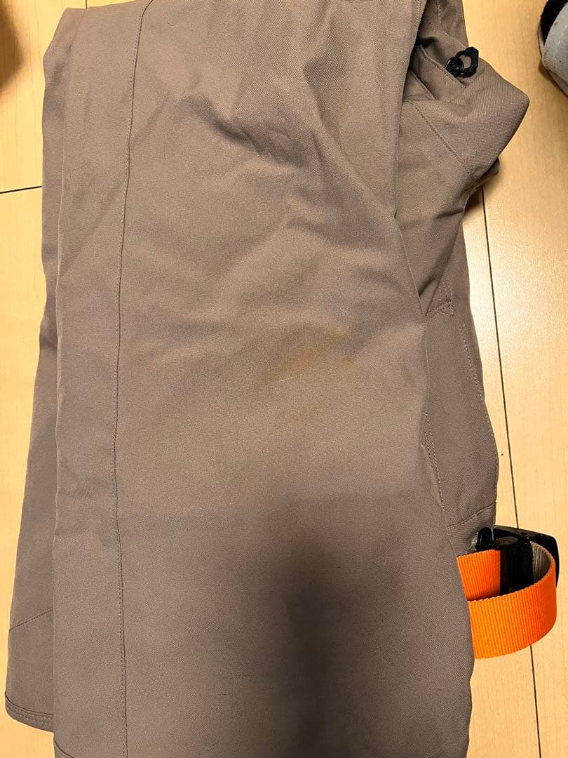 VOLCOM スノーボードウェアパンツ　ベルト付