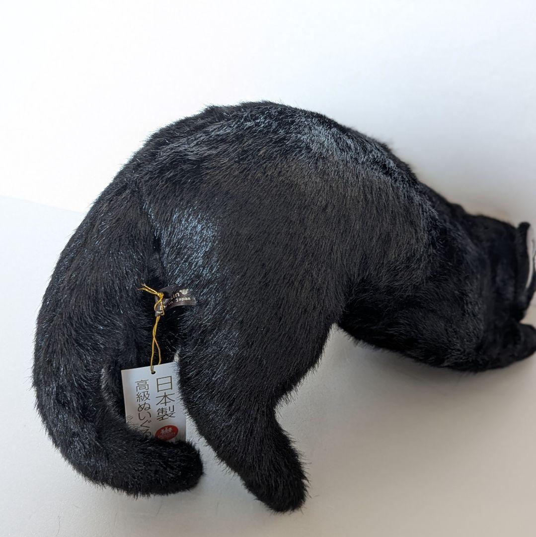童心 リアルシリーズ 日本製 リアルな猫のぬいぐるみ58cm(クロネコL目あき)