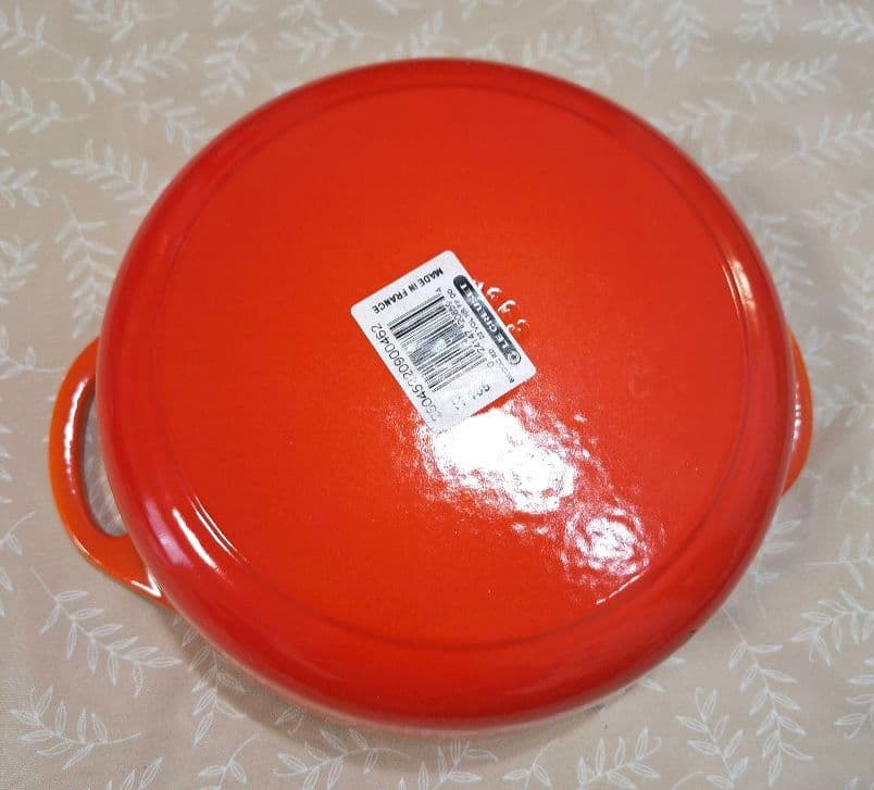 LE CREUSET　ル・クルーゼ　両手鍋 22cm オレンジ