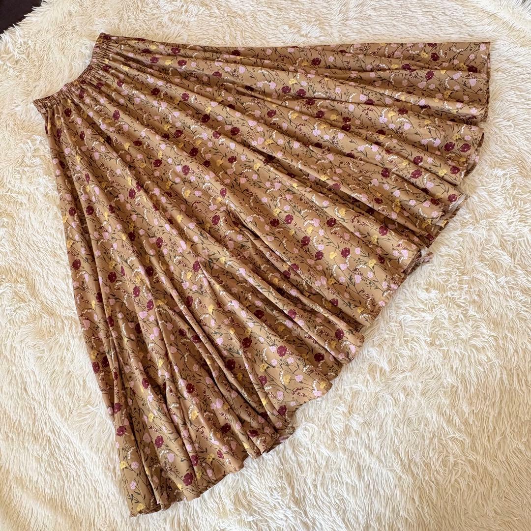 美品✨マリハ　トゥモローランド別注　月影のスカート　超フレア　マキシ丈　花柄
