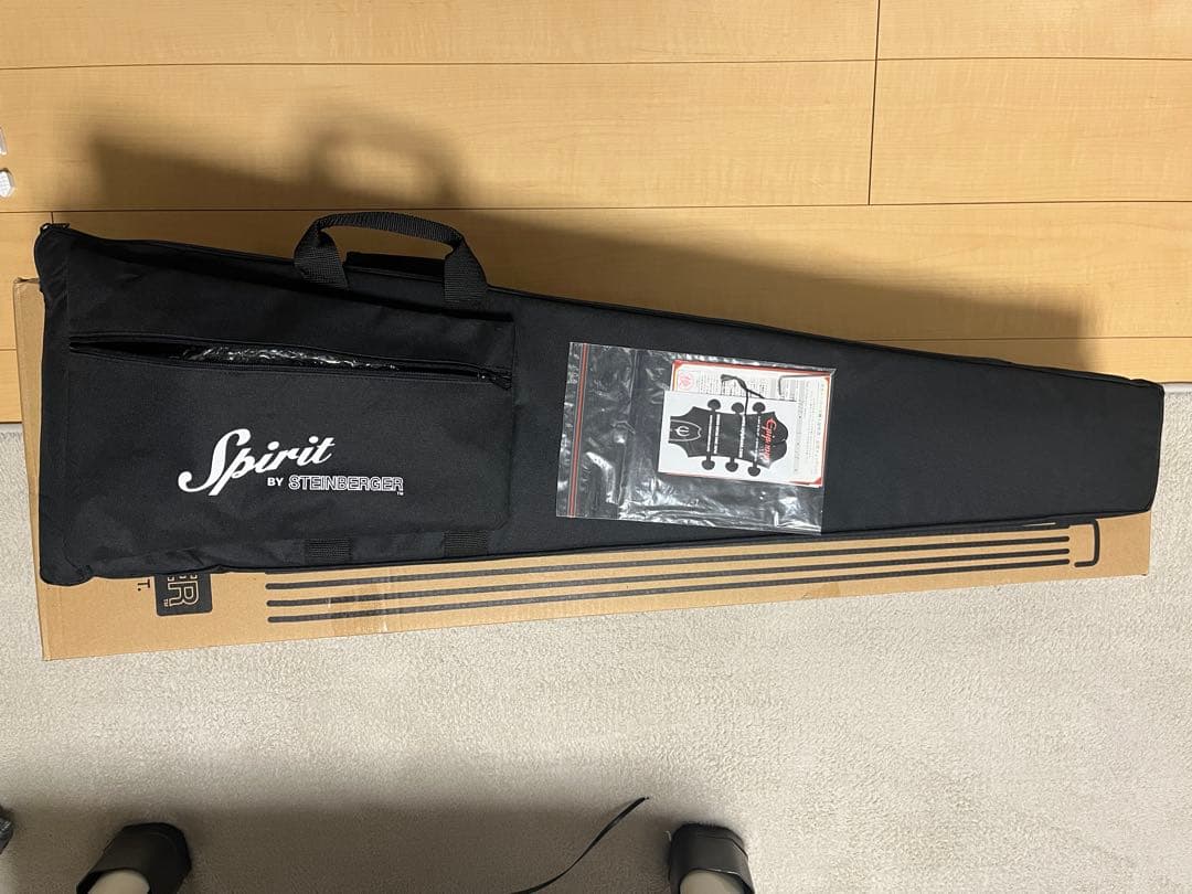 steinberger spirit xt-2 白黒 ベース