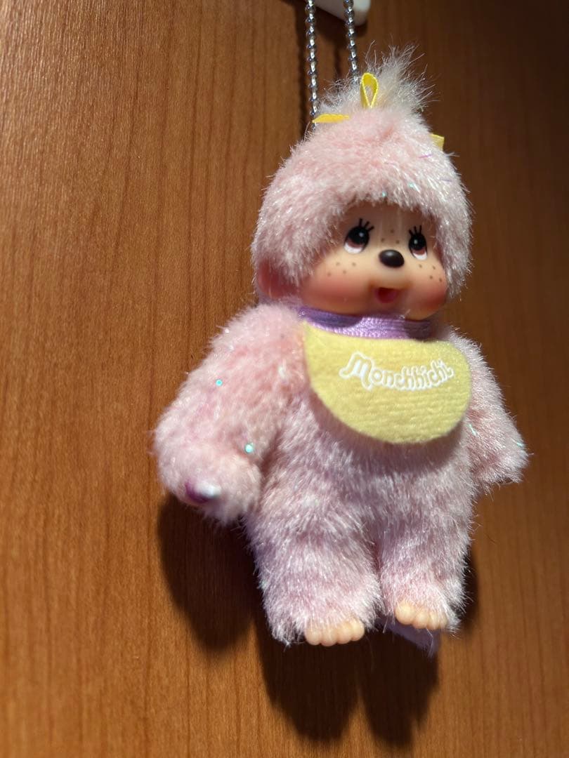 新品 モンチッチ ピンク ラメ キーホルダー　非売品　レア