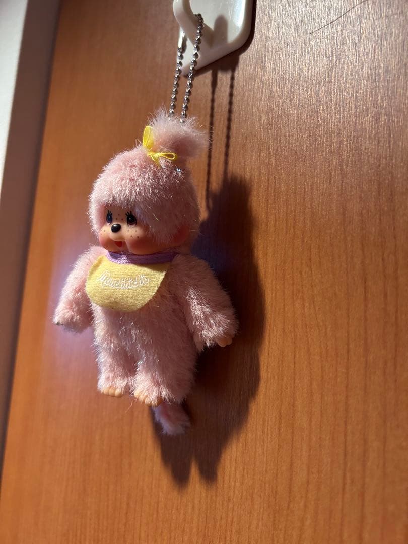 新品 モンチッチ ピンク ラメ キーホルダー　非売品　レア