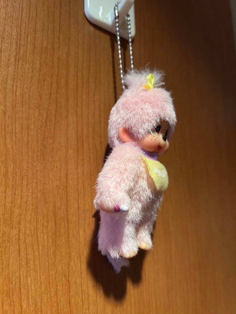 新品 モンチッチ ピンク ラメ キーホルダー　非売品　レア