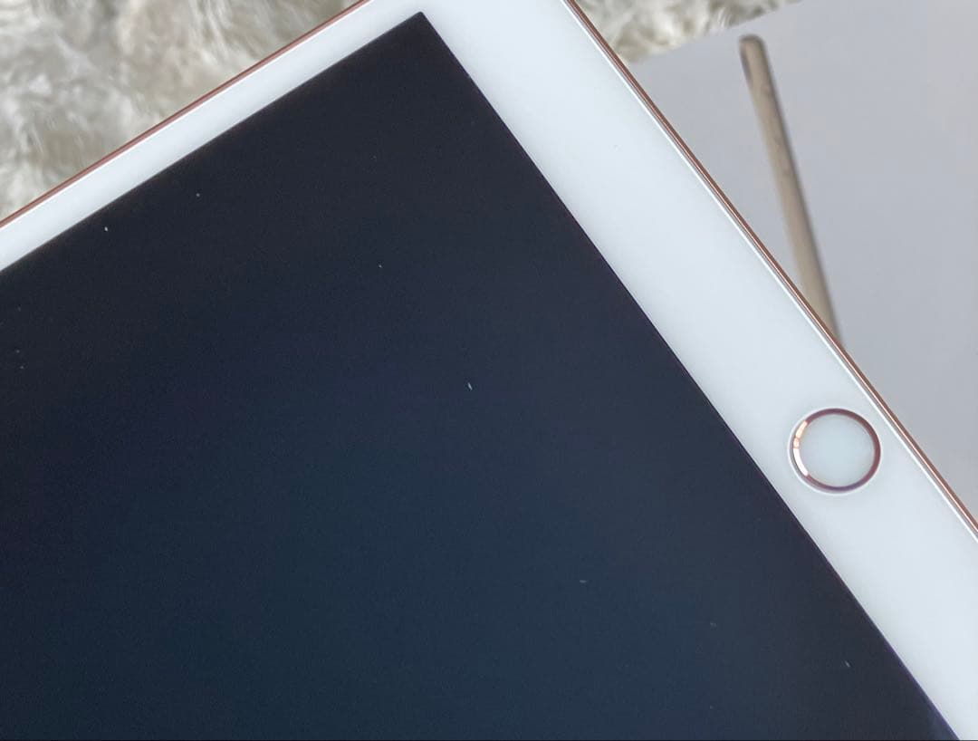 早い者勝ち】】iPad Air3 64GB 【すぐ発送】【付属品】【付属品】