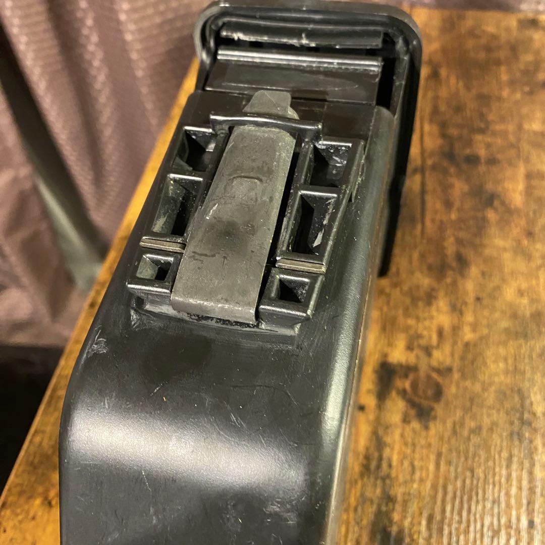 M249ミニミ　5.56㎜　200連ボックスマガジン ブラック　実物　入手困難