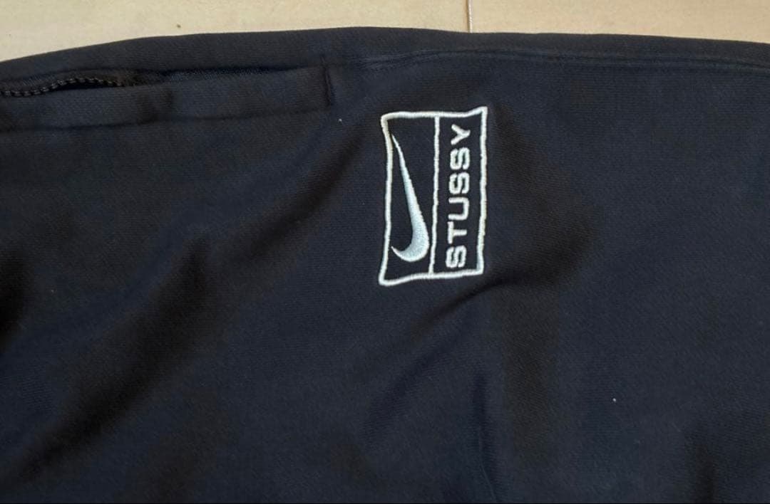 stussy nike スウェットパンツ　ブラック 黒