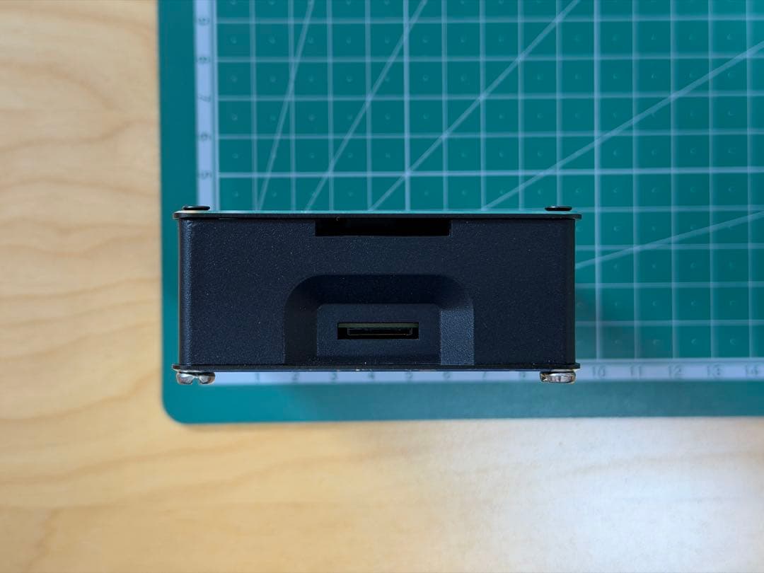 Raspberry Pi 3 Model B+ 本体 ＋ メタルケース付き
