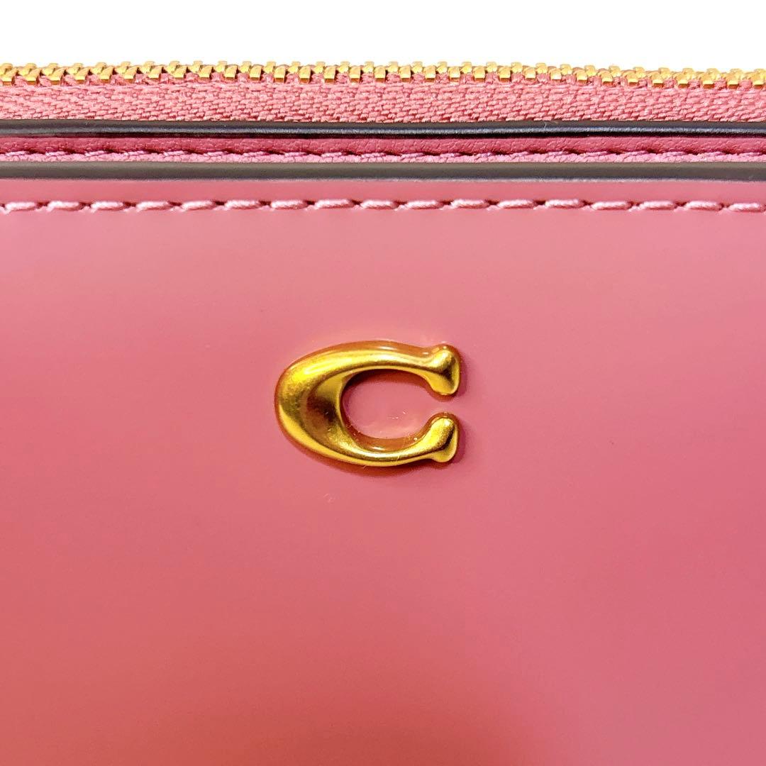 2026新作/未使用級 COACH 二つ折り財布 ピオニー チェリーチャーム