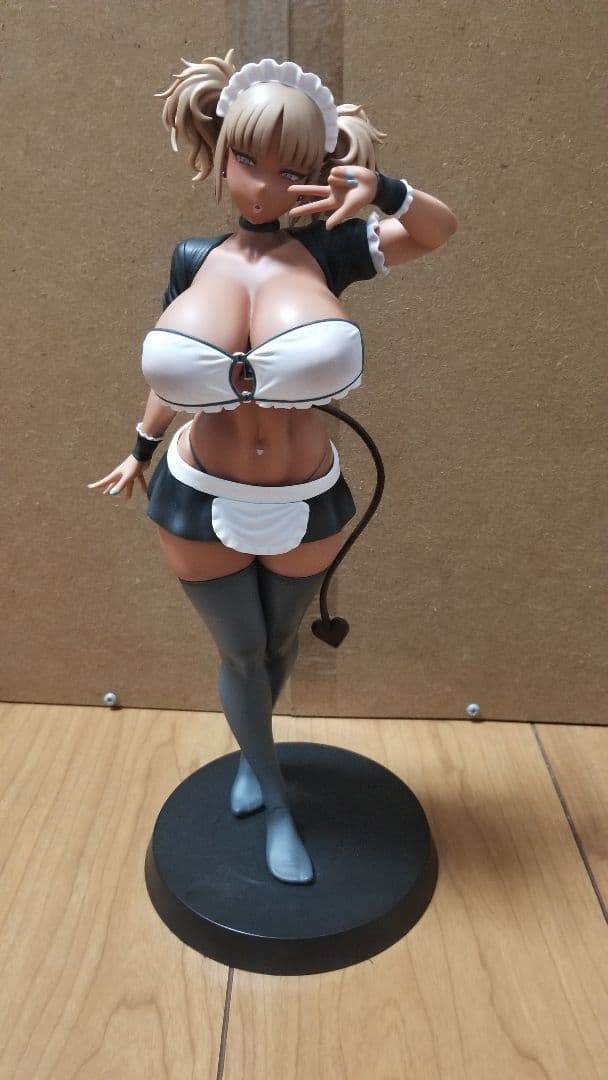 ア*ロ様 【セール】黒ギャルメイド淫魔 ここあ 1/6 フィギュア
