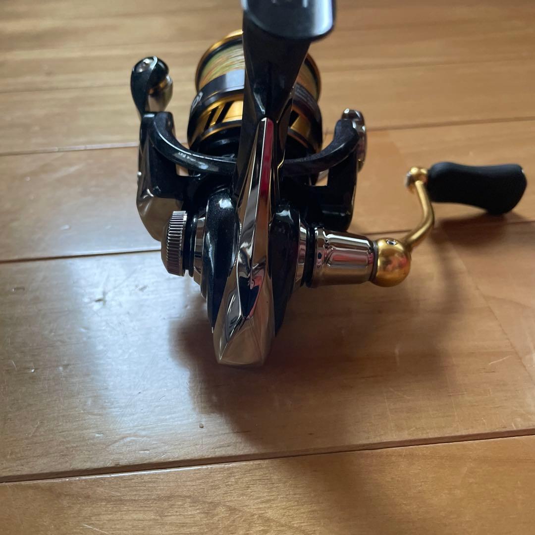 DAIWA LEGALIS LT 2500S-XH ラインPE0.8号巻き