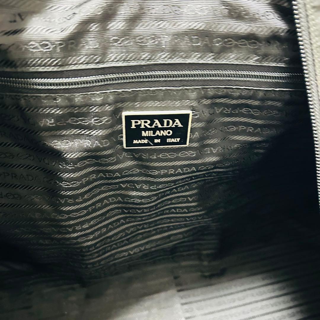 PRADA プラダ 三角プレート ボストンバッグ トラベルバッグ 黒色