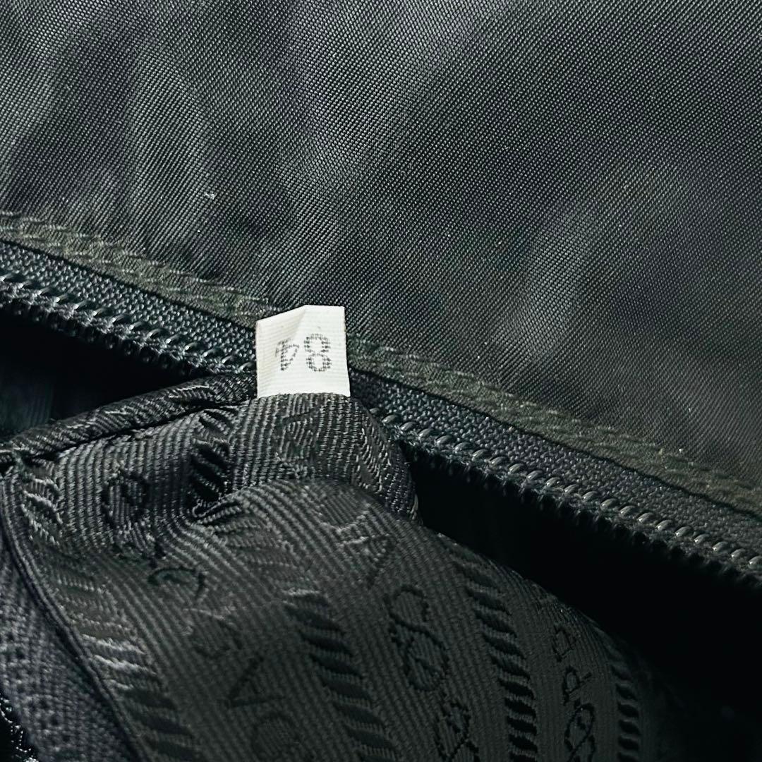 PRADA プラダ 三角プレート ボストンバッグ トラベルバッグ 黒色
