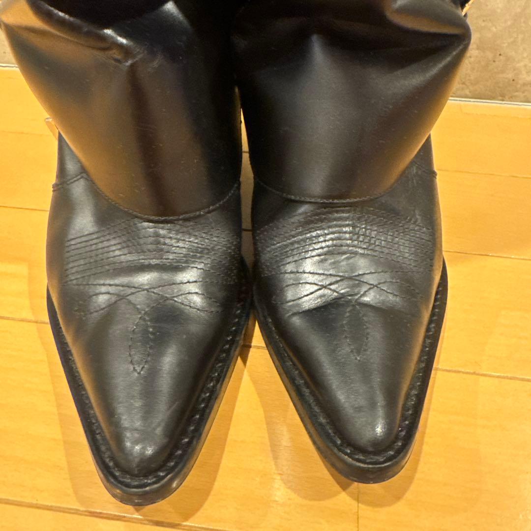 トーガプルラ　ブーツ