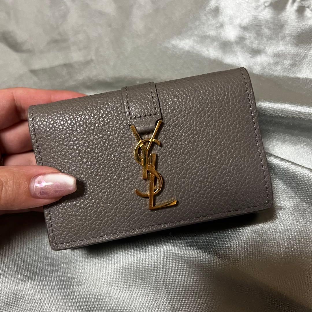 【箱あり／ほぼ未使用】サンローラン YSL 三つ折り財布 グレー ゴールド金具