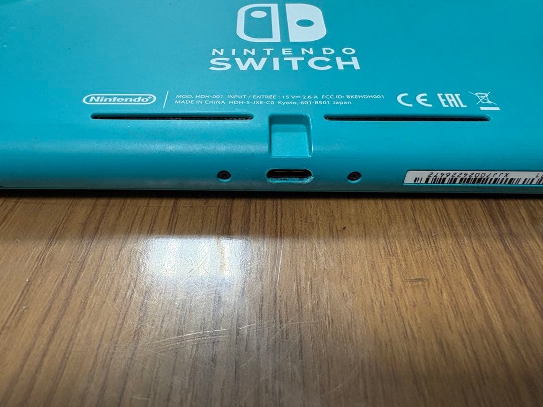 キ*ン様 【ジャンク】Nintendo Switch Lite ターコイズ