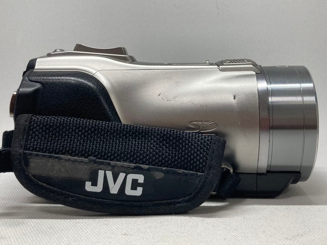 美品　JVC　Victor　Everio　GZ-HM400-S　k693a21d
