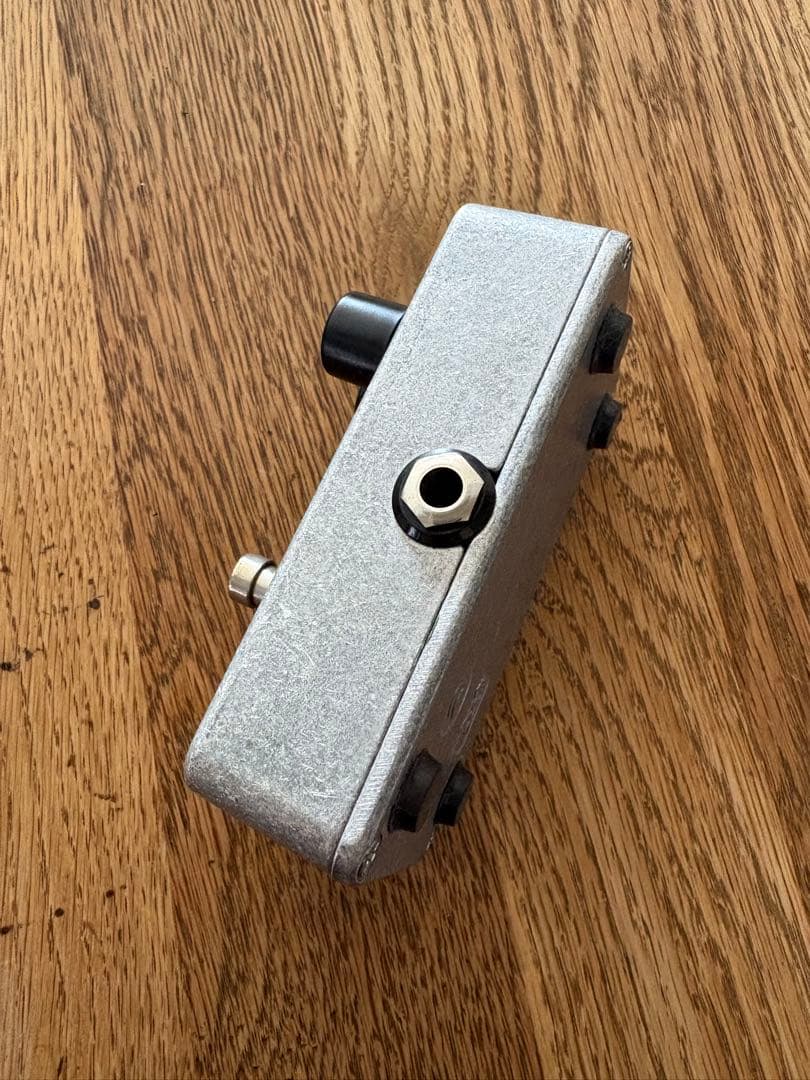 Electro-Harmonix Steel Leather ベースエフェクター