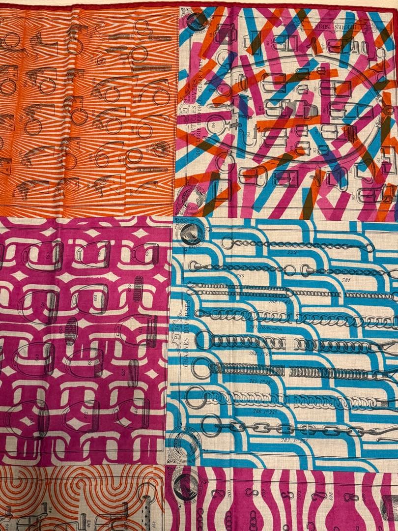 【ほぼ未使用】 エルメス　夏　カシシル　バックルの工房 ピンク　オレンジ　ブルー